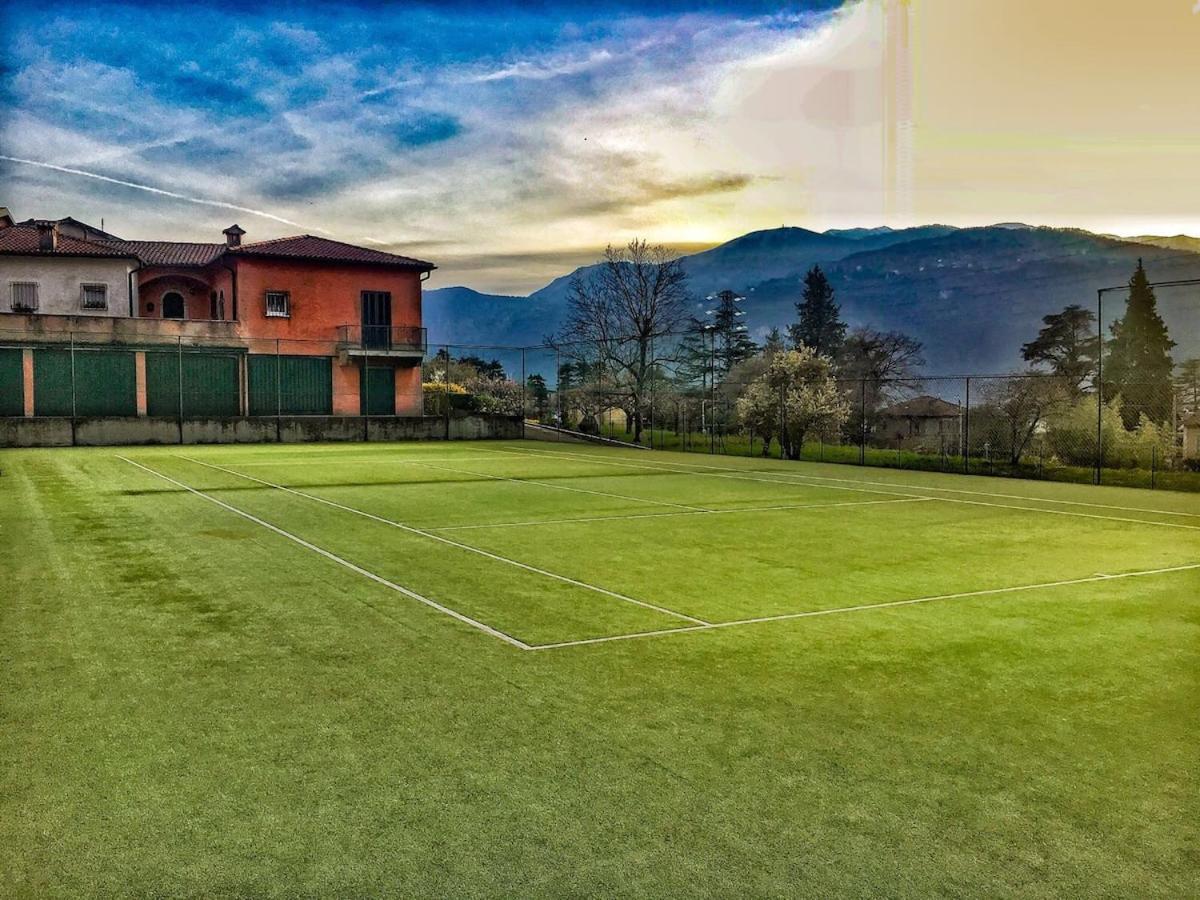 Residence I Prati Di Giussana Lierna Luaran gambar
