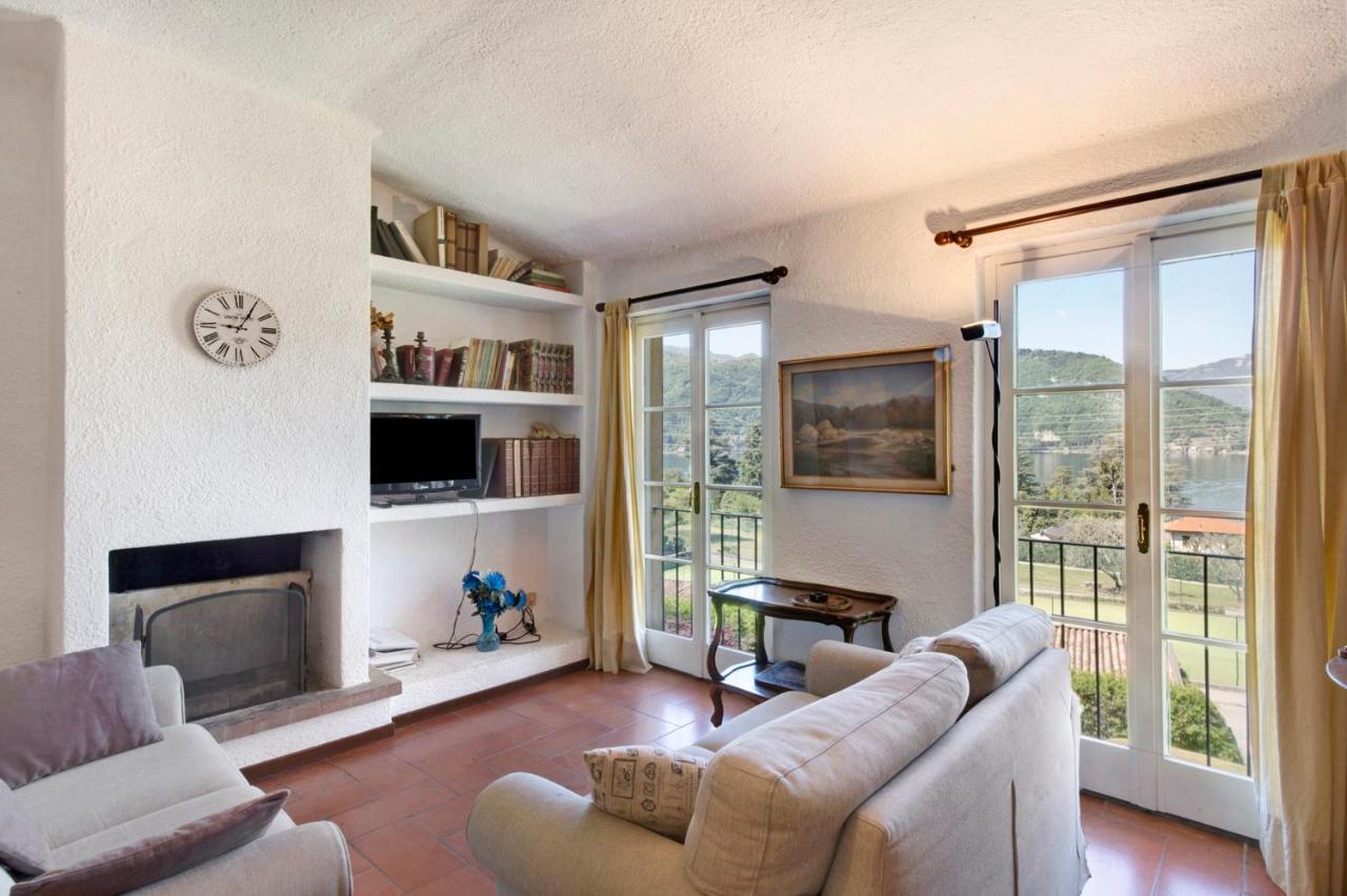 Residence I Prati Di Giussana Lierna Luaran gambar