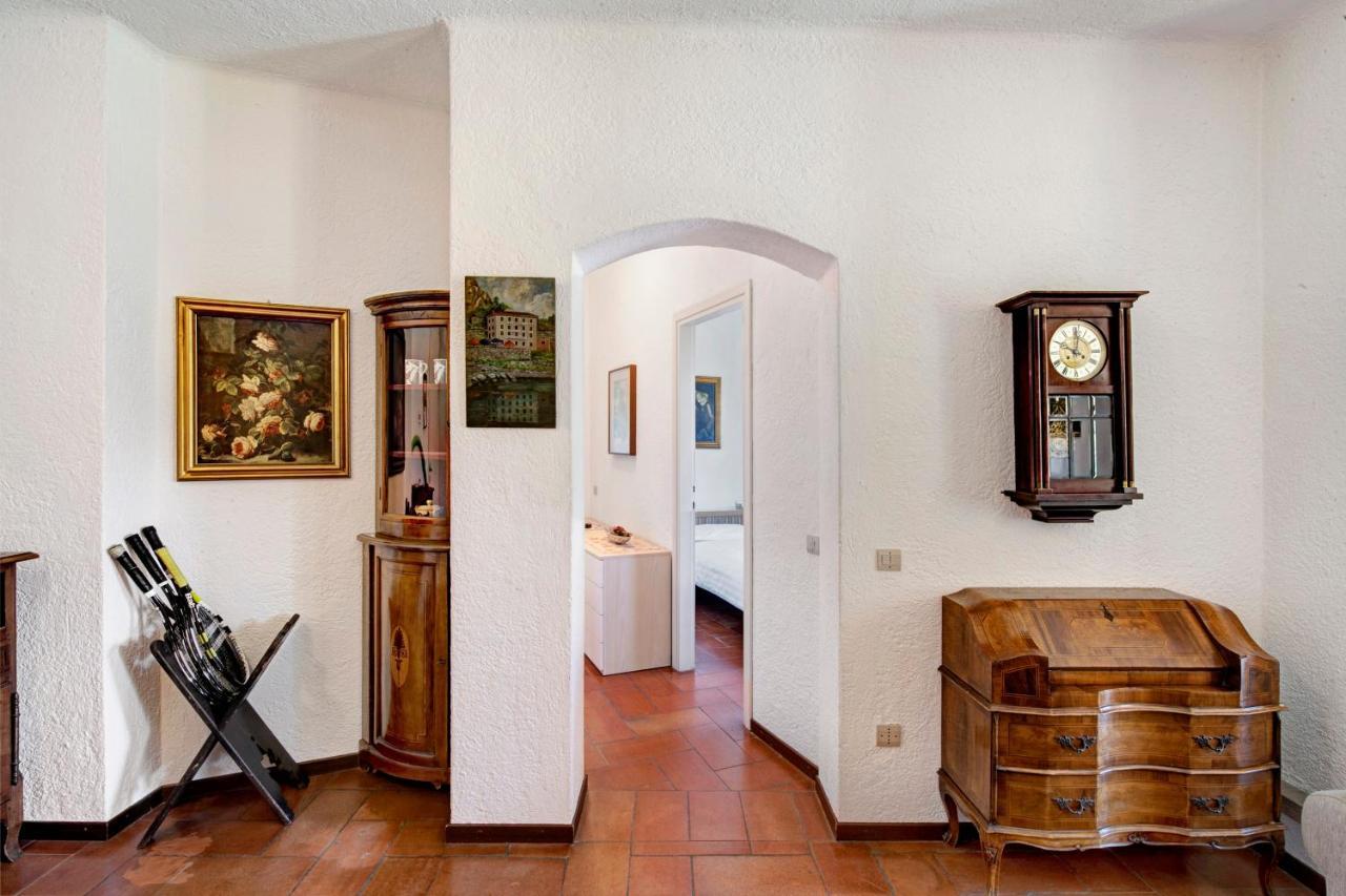 Residence I Prati Di Giussana Lierna Luaran gambar